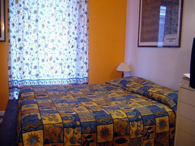 B&B&Courtesy Rome Room photo