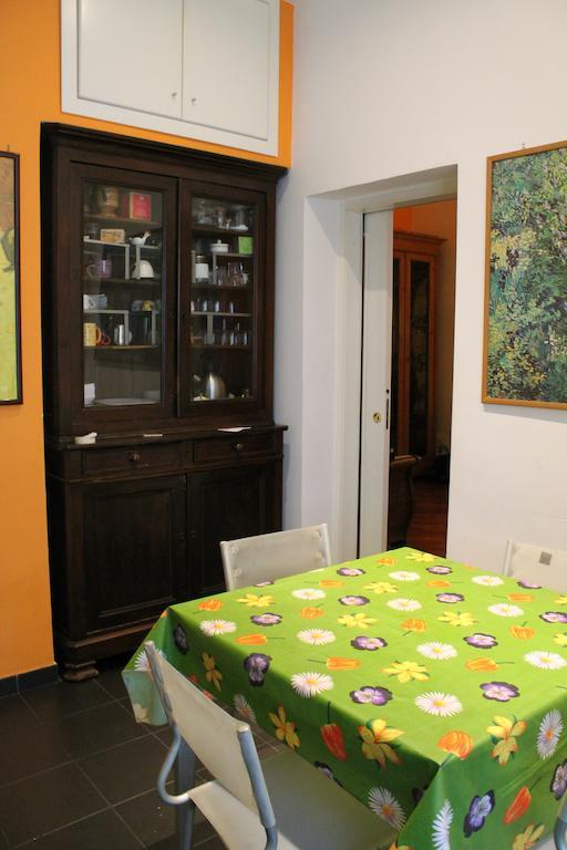 B&B&Courtesy Rome Room photo
